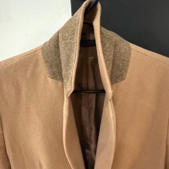 UNIQLO Tan Winter Coat - Picture 3 of 5